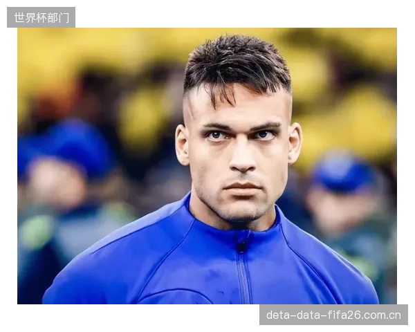劳塔罗·马丁内斯率领国际米兰提前三轮锁定冠军，为俱乐部赢得了队史第21座意甲奖杯。